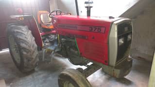 Massey Ferguson 375