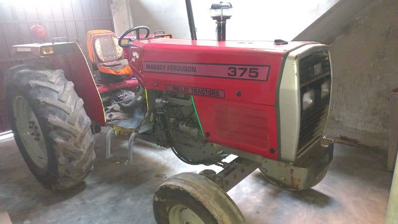 Massey Ferguson 375 7