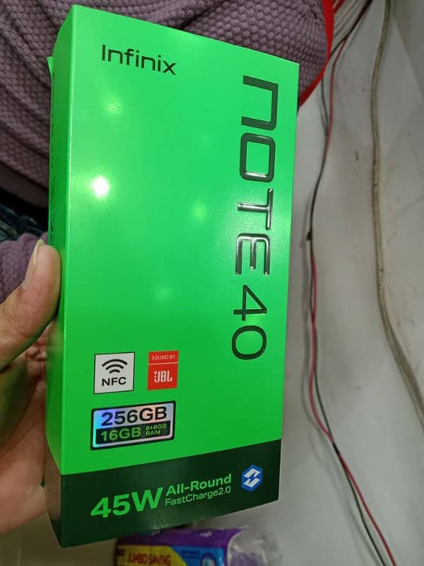 Infinix Note 40 8/256 9