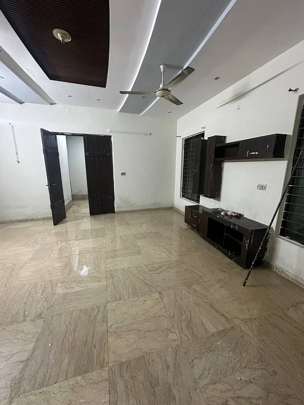 5 Marla House For Sale In Johar Town 8