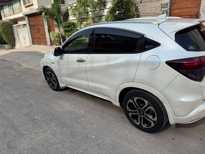 Honda vezel Z package Model 2015/vezel Model 2015/2019 3