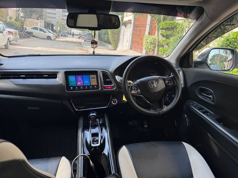 Honda vezel Z package Model 2015/vezel Model 2015/2019 7