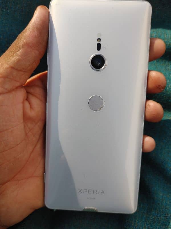 Sony xperia xz3 2