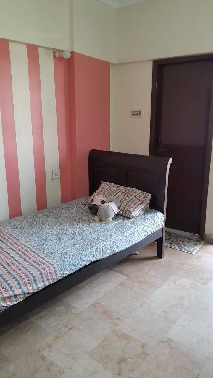 2 Bed DD Apartment for sale in Gulshan-e-iqbal Block-4 5