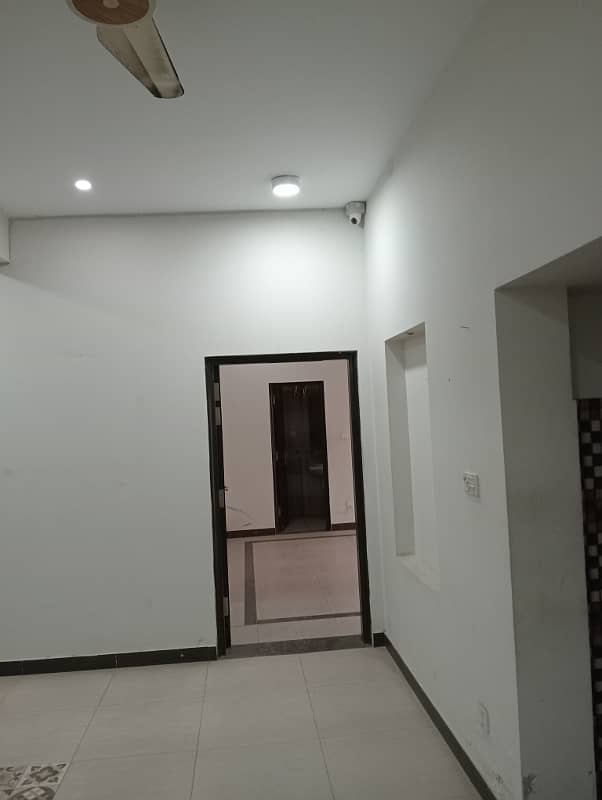 14marla 6beds neat and clean house for rent in G 14 4 islamabad 1