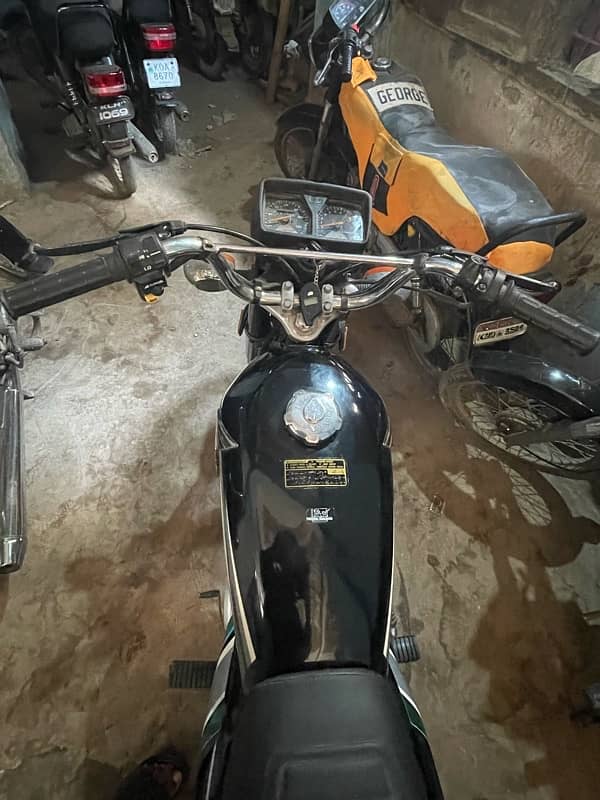 Honda cg 125 2023 3