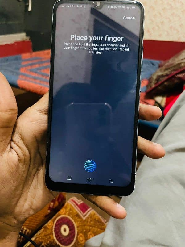 Vivo s1 4/128 fingerprint not working With orignal box and charger 6