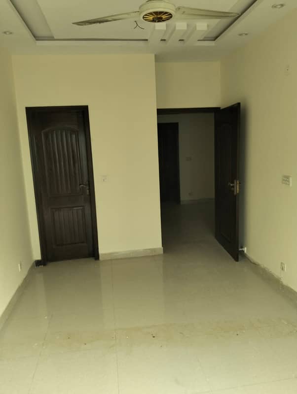 2 bed attach bath kitchen loung Davis Road near Shimla Hill Lahore 0