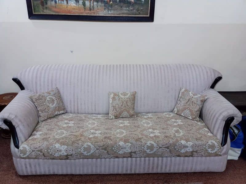 7 SEATER SOFA 4