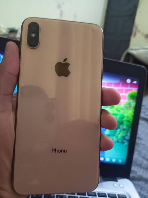 Iphone xs max 64gb non PTA 3