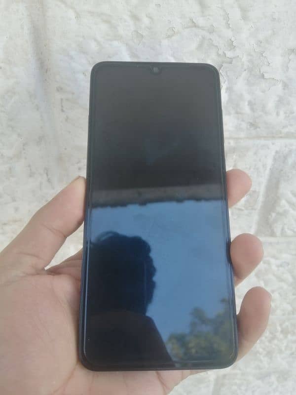 SAMSUNG A05 (BRAND NEW ALMOST) 1