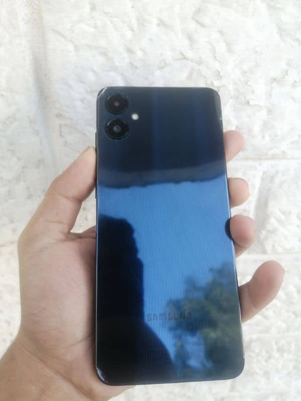 SAMSUNG A05 (BRAND NEW ALMOST) 3