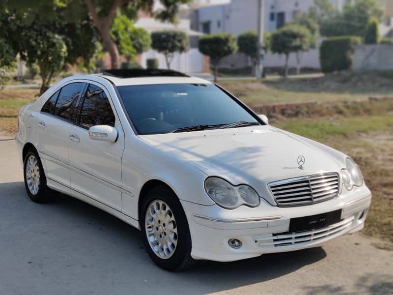 Mercedes C200 KOMPRESSOR AVANTGUARDE 2005 SE 3