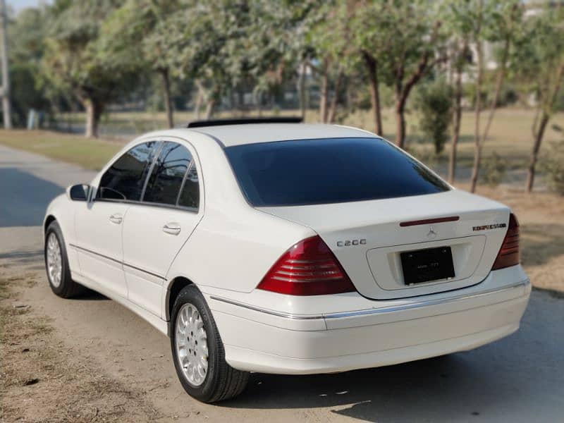 Mercedes C200 KOMPRESSOR AVANTGUARDE 2005 SE 0