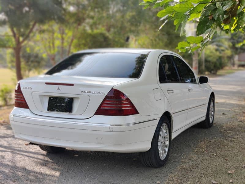 Mercedes C200 KOMPRESSOR AVANTGUARDE 2005 SE 12