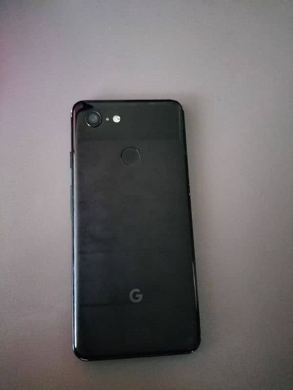 Google Pixel 3 (4 / 64 condition 6/10) 1