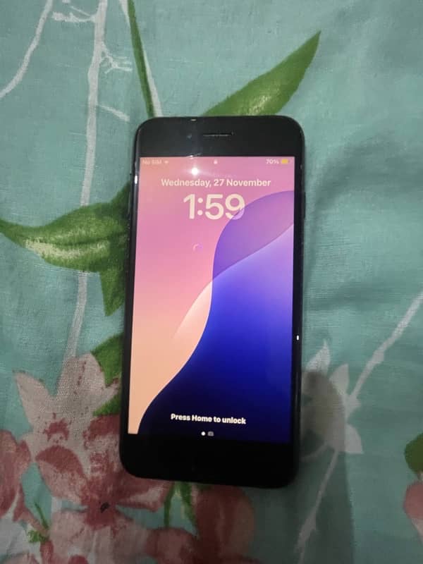 Se2020 LLA Model Black 64gb 8