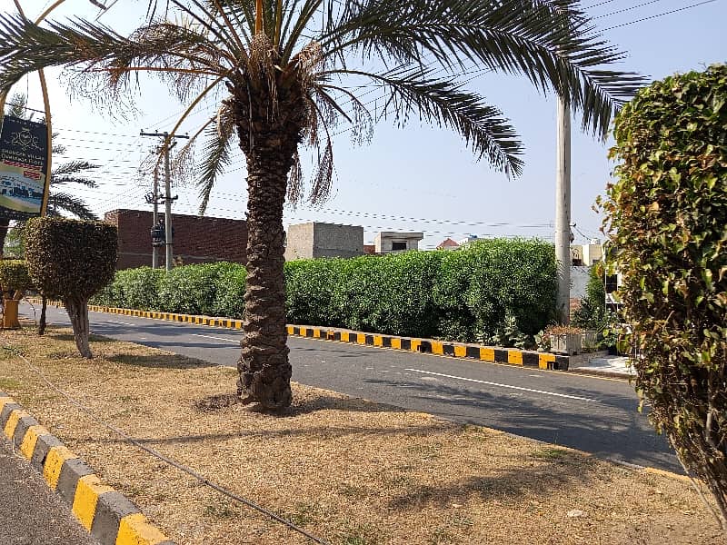 10 Marla Plot At Invester Rate In Shaheen Villas (Registry) 7