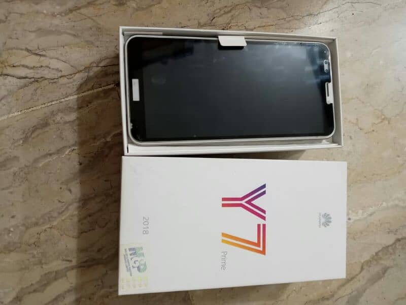 Huawei y7 prime 2018 10/10 0