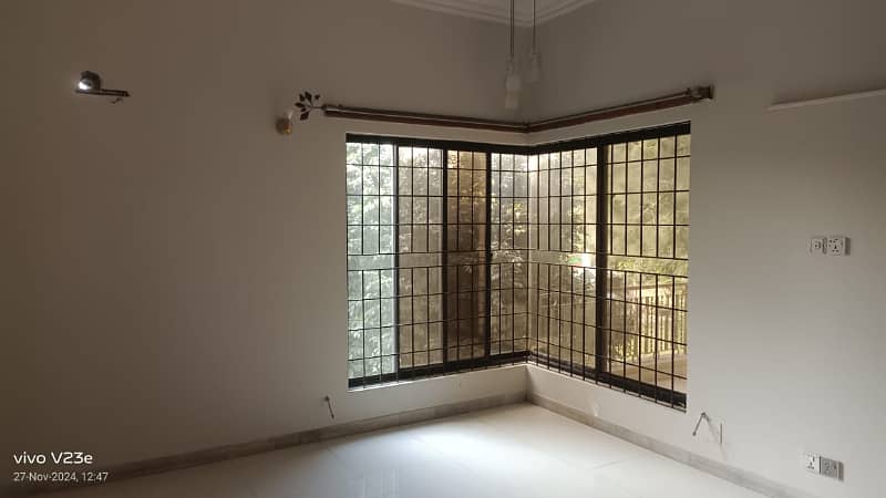 1 Kanal Double Unit Full House Is Available For Rent In Dha Phase 3 Near McDonald's Y Block 13