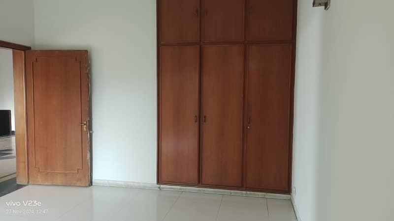 1 Kanal Double Unit Full House Is Available For Rent In Dha Phase 3 Near McDonald's Y Block 15