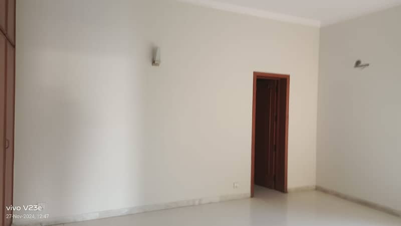 1 Kanal Double Unit Full House Is Available For Rent In Dha Phase 3 Near McDonald's Y Block 18