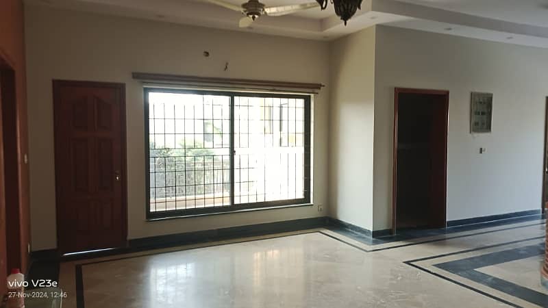 1 Kanal Double Unit Full House Is Available For Rent In Dha Phase 3 Near McDonald's Y Block 20