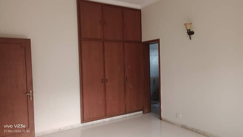 1 Kanal Double Unit Full House Is Available For Rent In Dha Phase 3 Near McDonald's Y Block 43