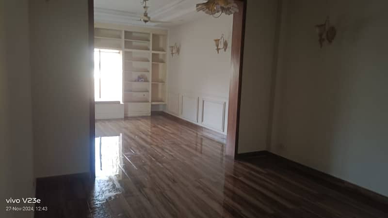 1 Kanal Double Unit Full House Is Available For Rent In Dha Phase 3 Near McDonald's Y Block 49