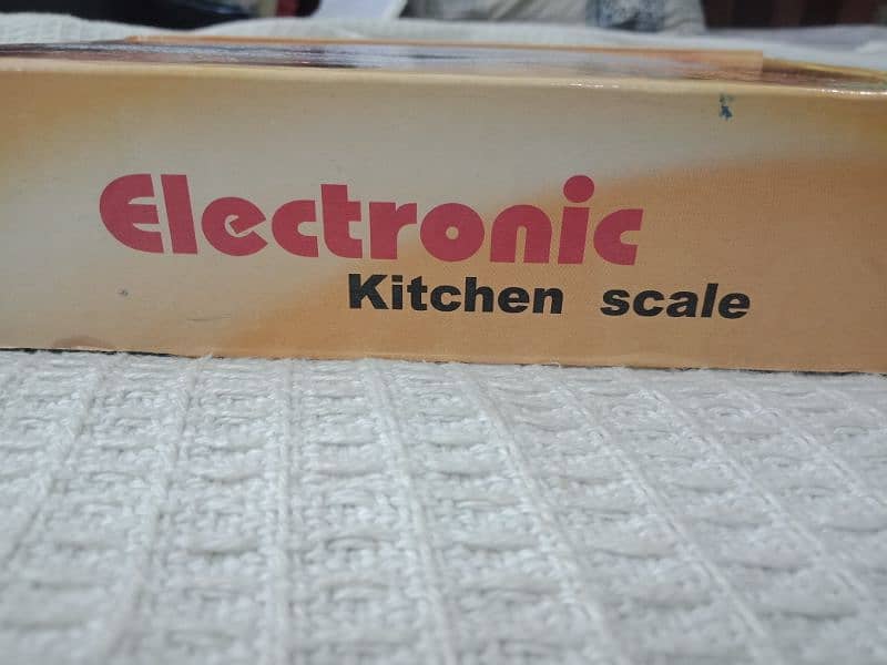 ELECTRONIC DIGITAL KITCHEN SCALE 2