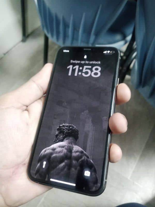 iphone 11 pro Non PTA 1