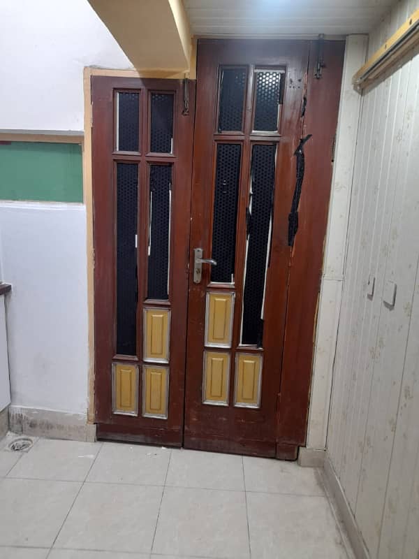 10 Marla Lower Portion For Commercial Use for Rent Prime Location Allama Iqbal Town 6