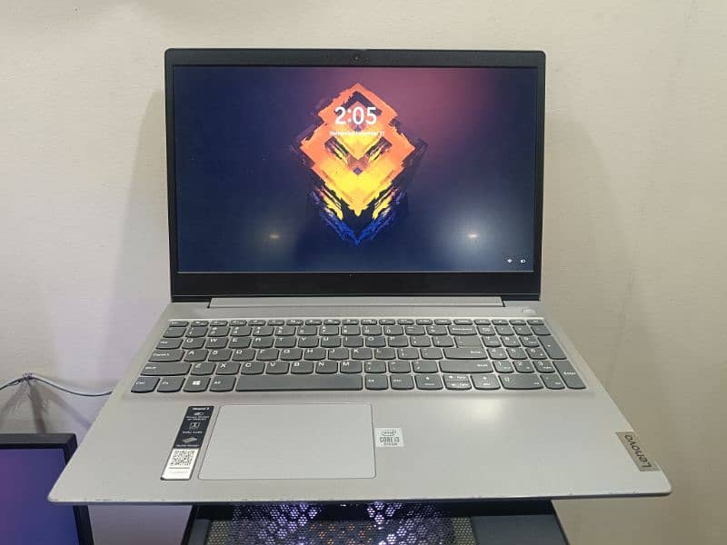 Lenovo Laptop IdeaPad 3 3