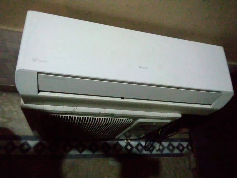 Split inverter ac03218498371 1