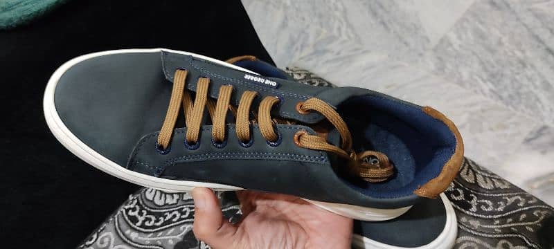 Boys Fashion Sneakers | One Degree Brand | Size 39 1