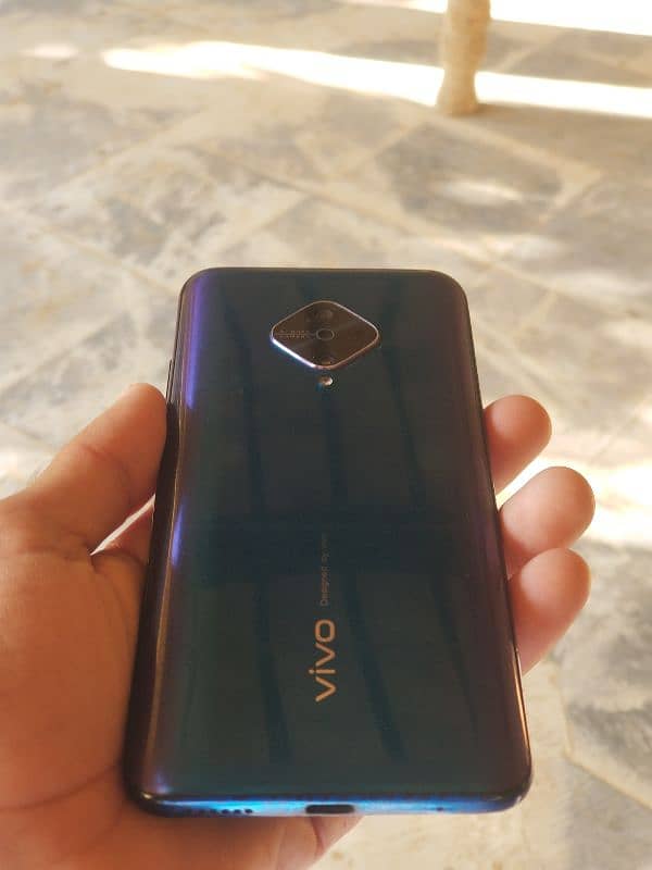 vivo y51 . . 4. . 128 0