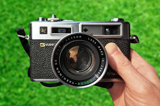 Yashica Electro 35: Classic Rangefinder Film Camera 0