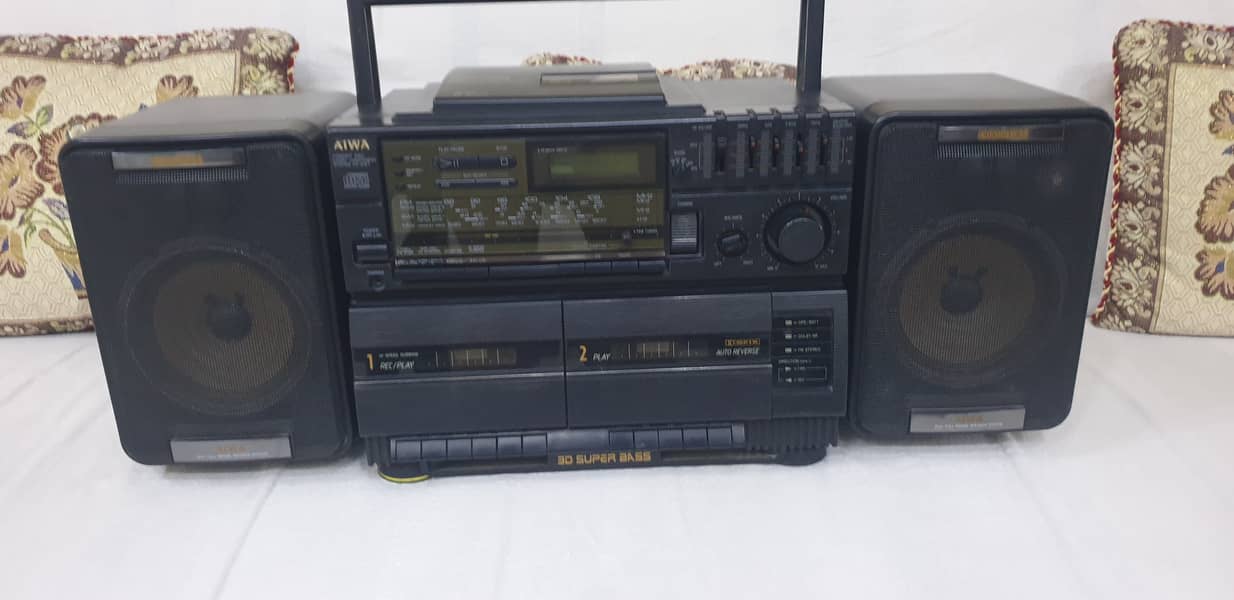 Home Stereo music system CD/Radio/Cassette player 6