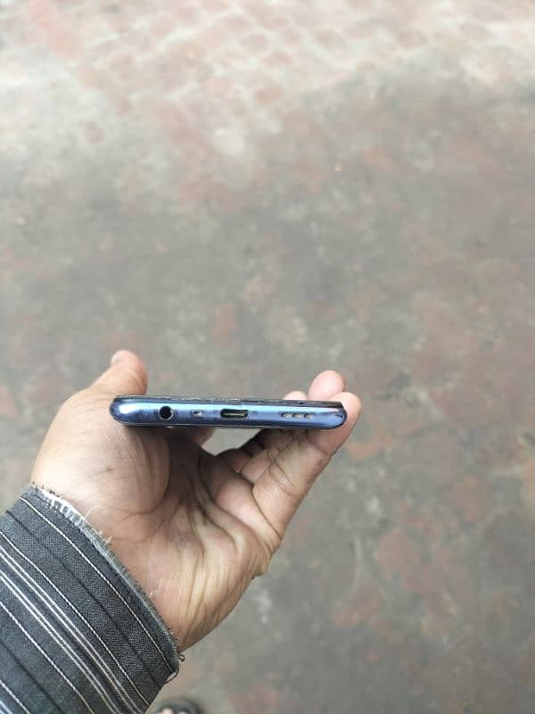 OPPO F19 Good Condition 4