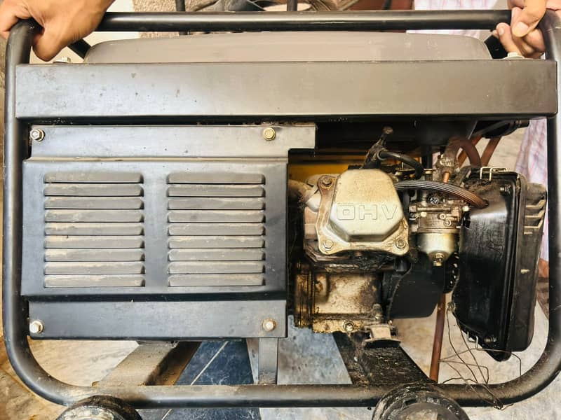 Kipor KGE2500E Generator 3