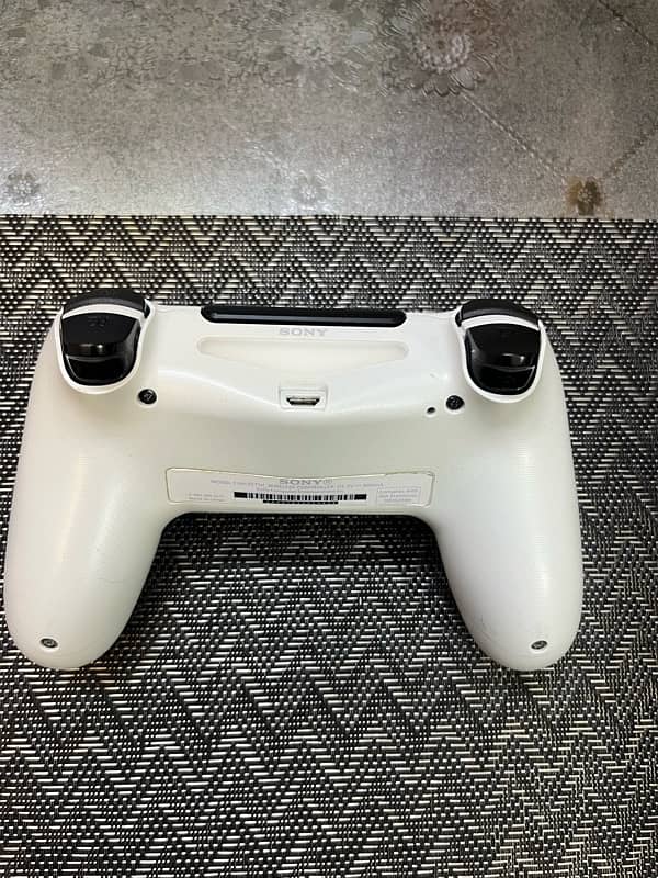 ps4 gailbreak 11.0 white colour 6