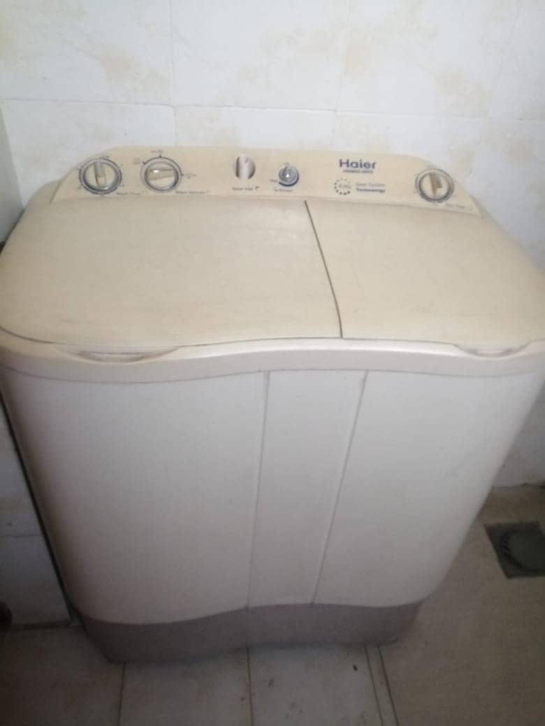 Haier washing Machine with Drier 3