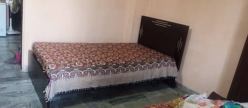 Single bed with mattress 2