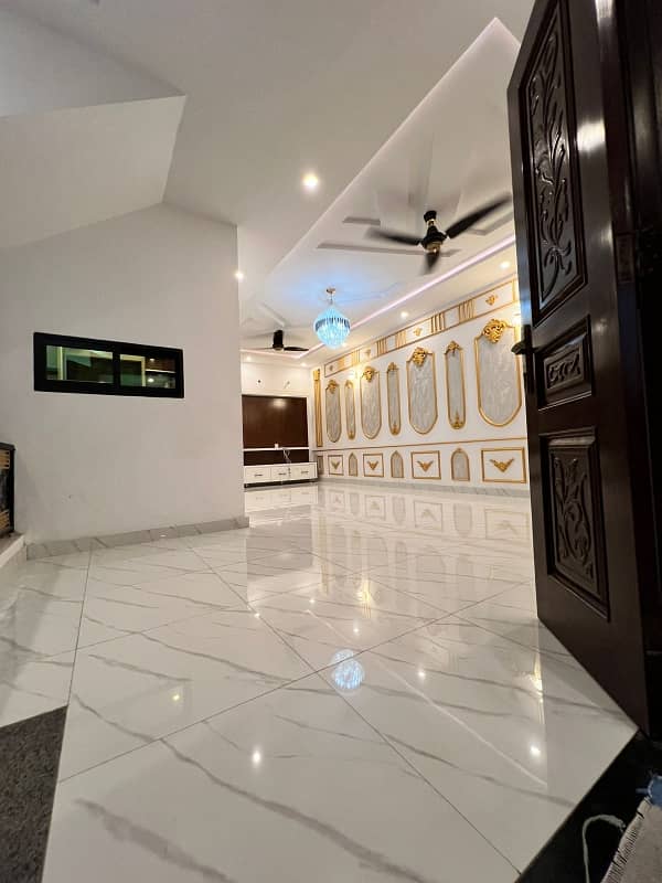 7 marla luxury house available for sale. 9