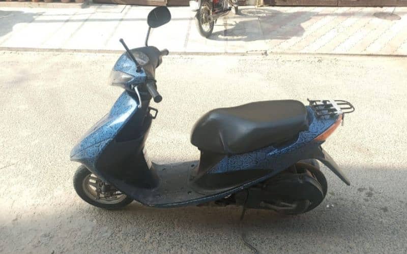 Suzuki Scooty 2