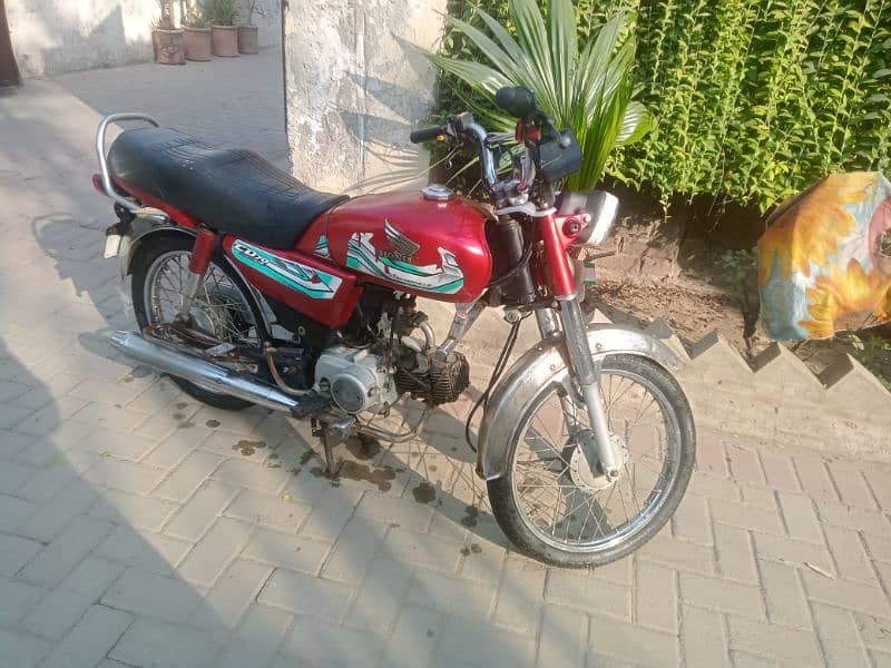 Honda cd 70 5