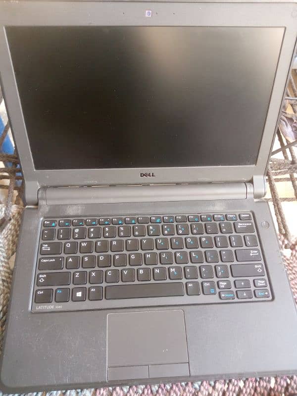 Dell Leptop I6 3rd generation All Ok ha only screen damage work all 2