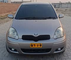 Toyota Vitz 2004