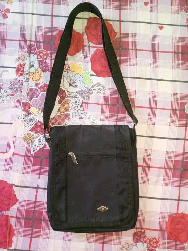 Unisex Shoulder Bag 0