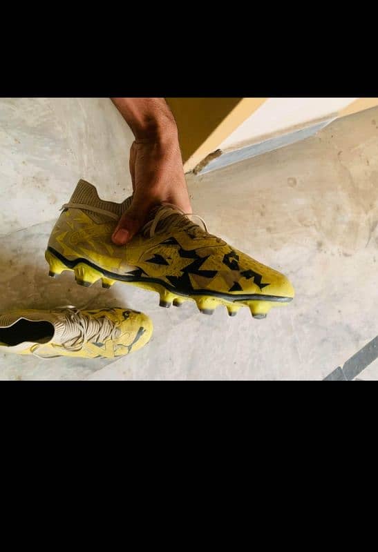 football shoes 6